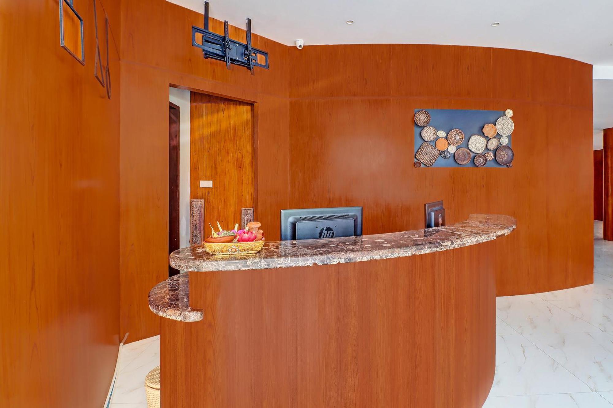 Townhouse Oak Signature Hotel Sanur Esterno foto