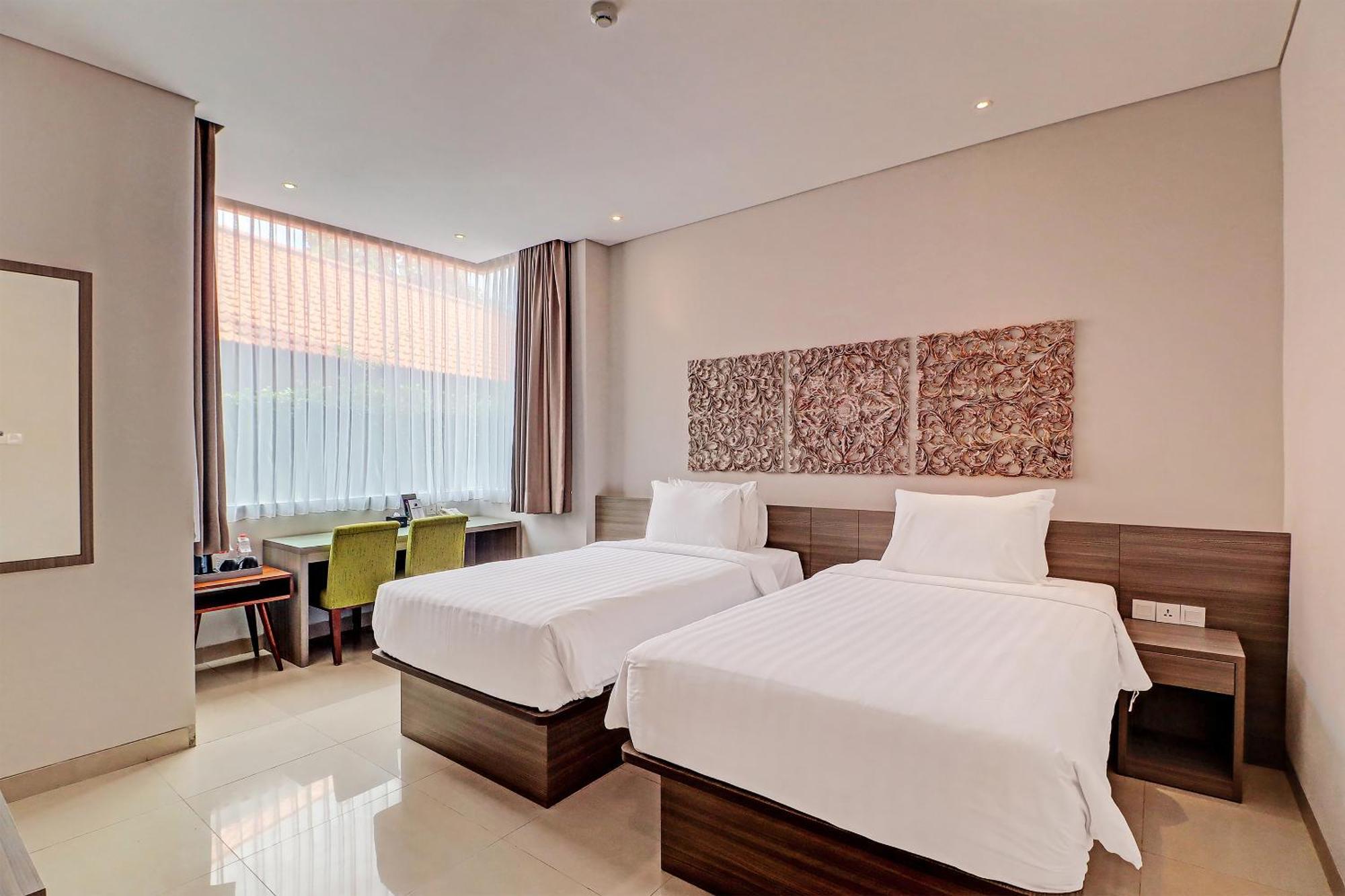 Townhouse Oak Signature Hotel Sanur Esterno foto