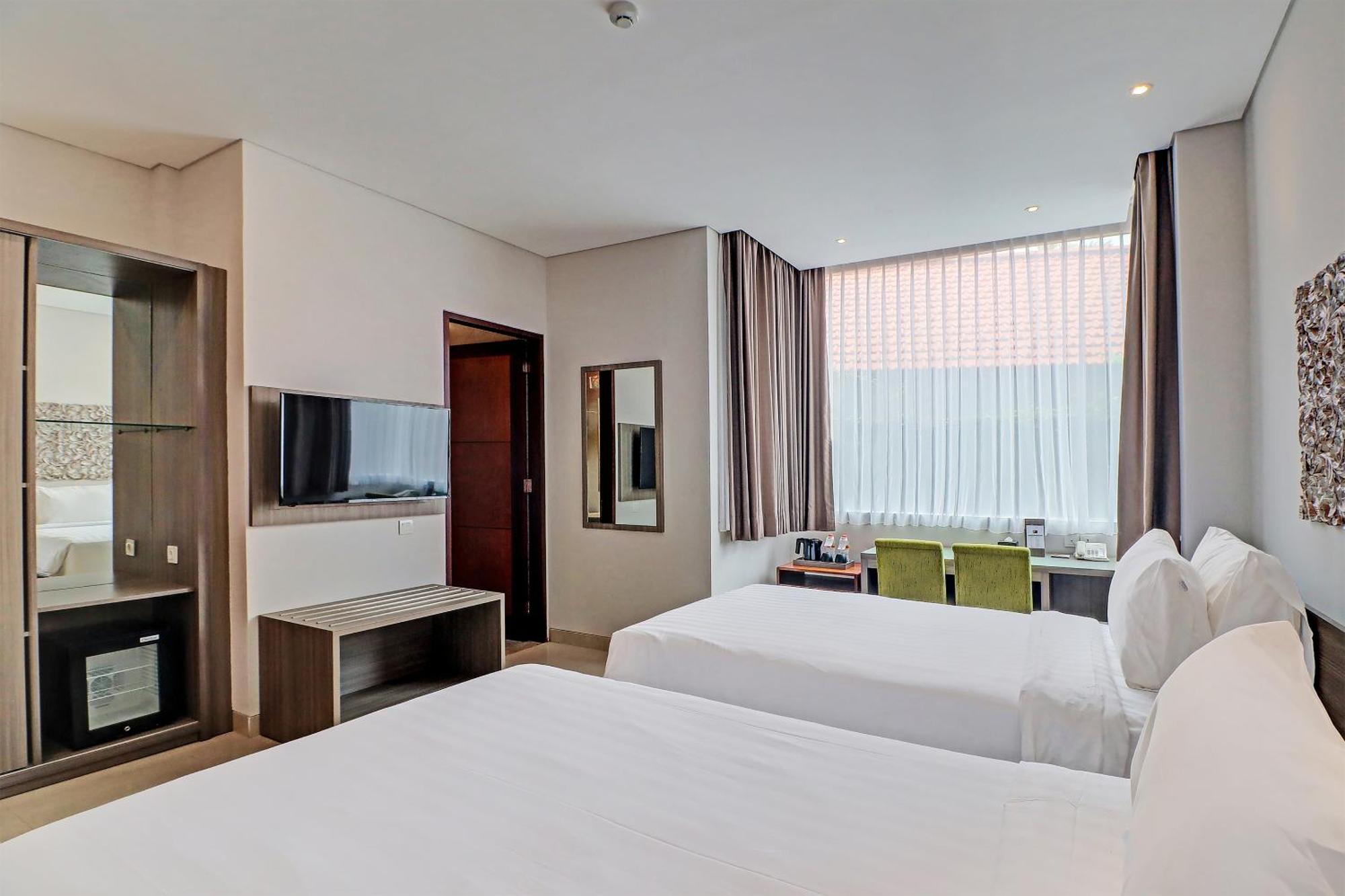 Townhouse Oak Signature Hotel Sanur Esterno foto